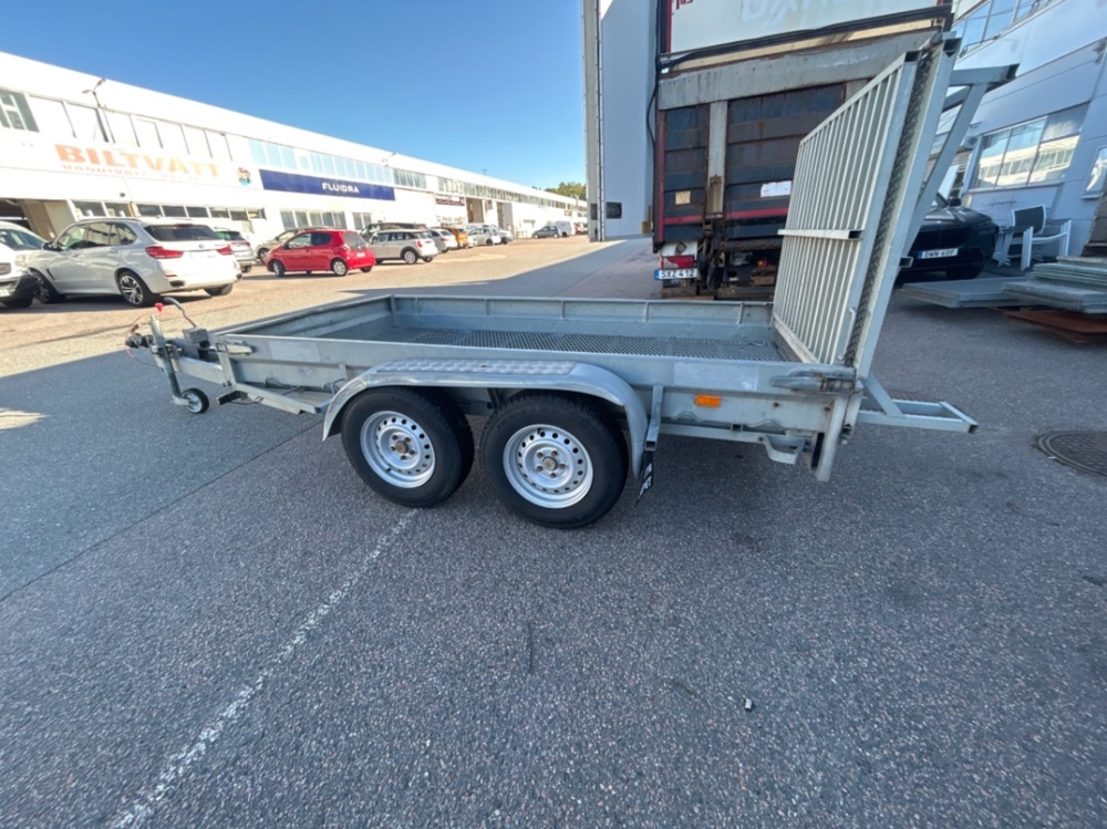 1411486-2 Machine trailer - Bålsta Trailer J22 -2011