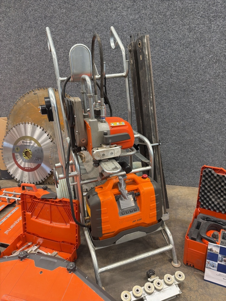 1579634-3 Wall saw including power pack Husqvarna WS 220