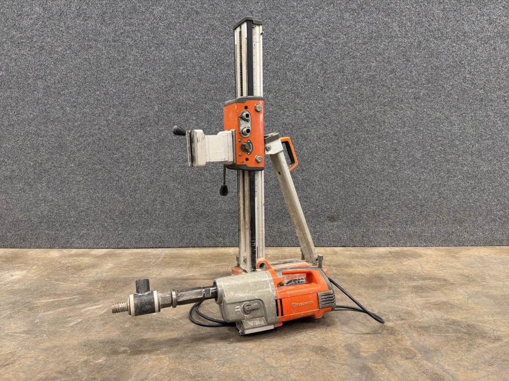 1579636-1 Core drill Husqvarna DM 340 with stand Husqvarna DS 460
