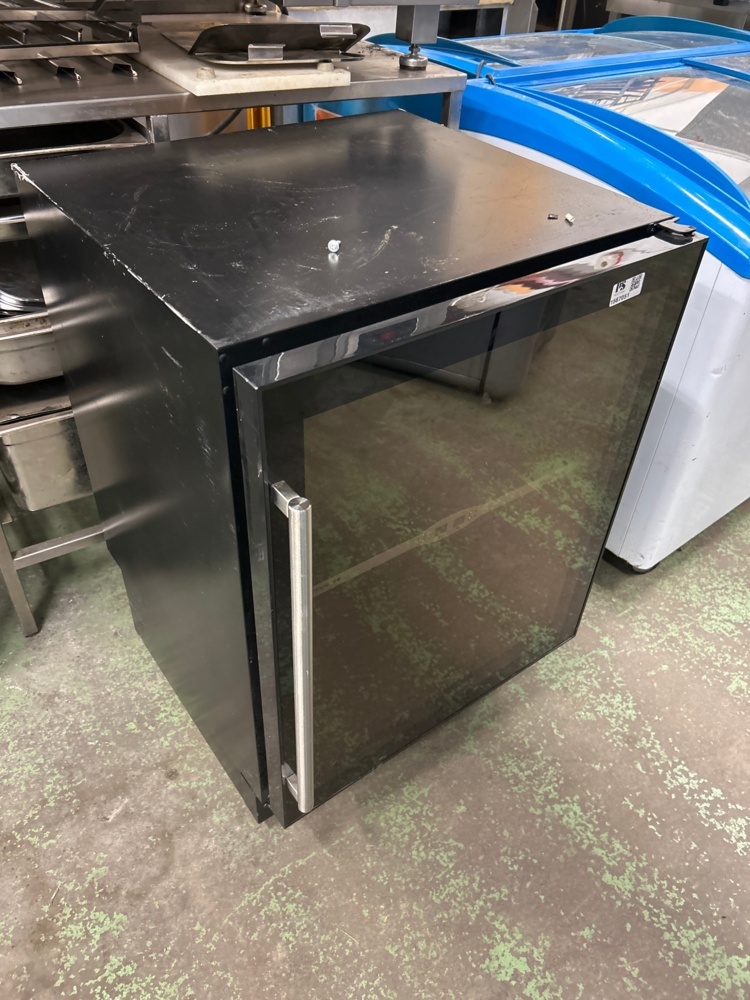1567051-1 Vinkyl – Avintage AV53CDZ