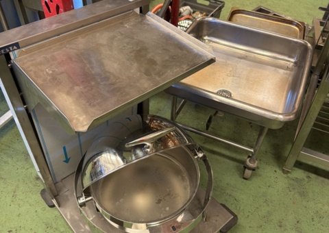 Backvagn, chafing dish, kar på hjul