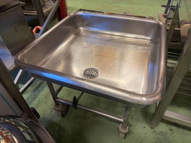 1566037-3 Back cart, chafing dish, tub on wheels
