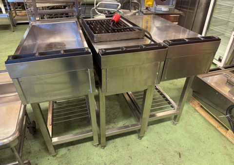 Grill, avlastningsbänk och vattenbad - Mareno