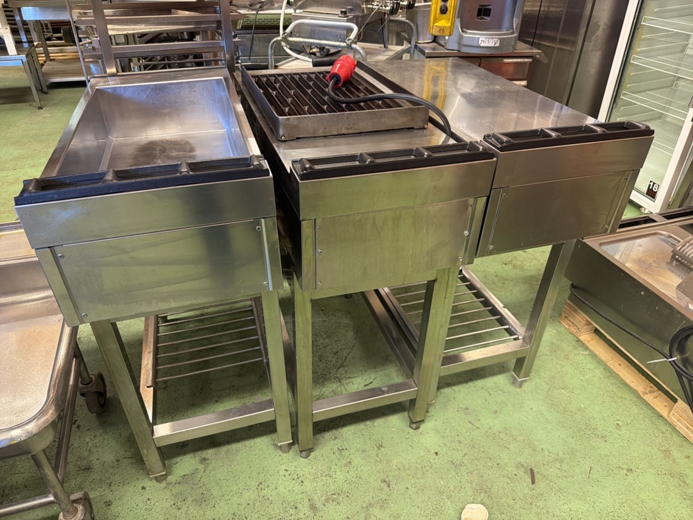 1566038-1 Grill, avlastningsbänk och vattenbad - Mareno