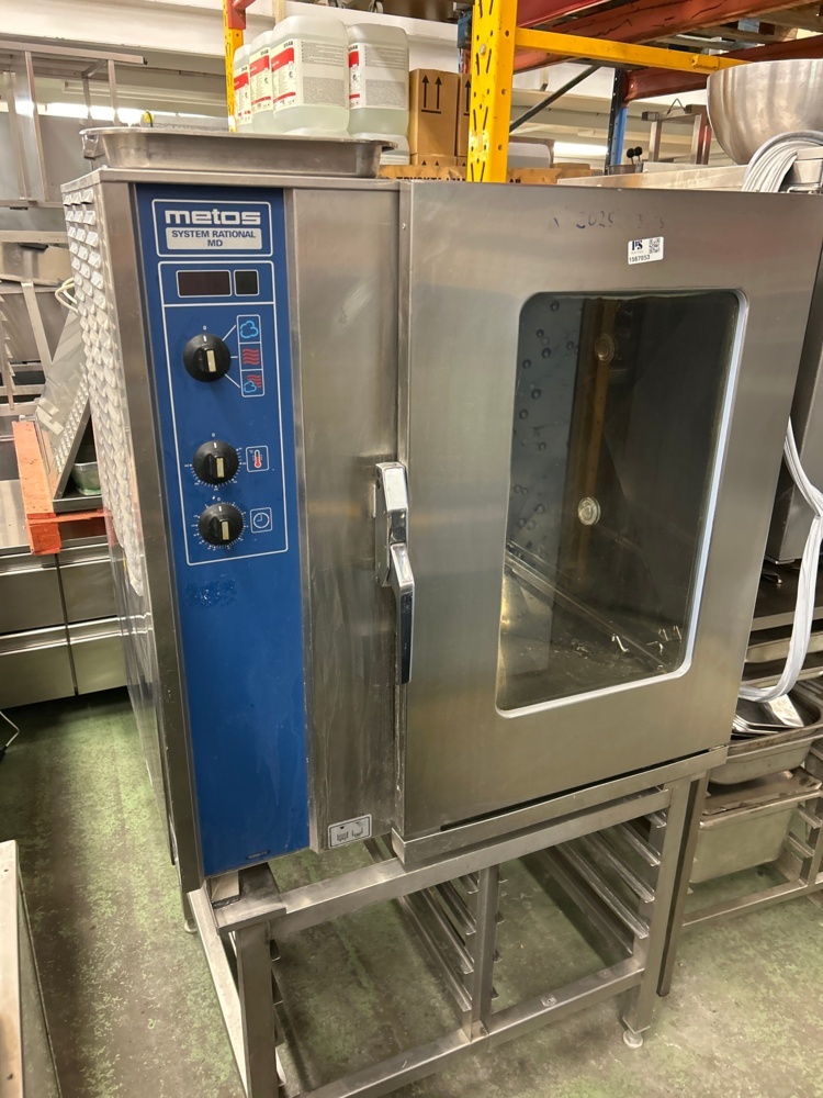 1567053-2 Combi oven with stand – Hackman Metos MD 10