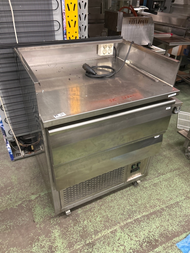 1567055-1 Cooling bench on wheels – Rancold