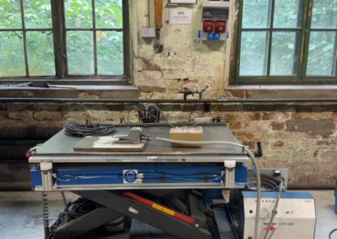 Stud welding equipment with lifting table - Soyer UVR-300 / BMS-10N
