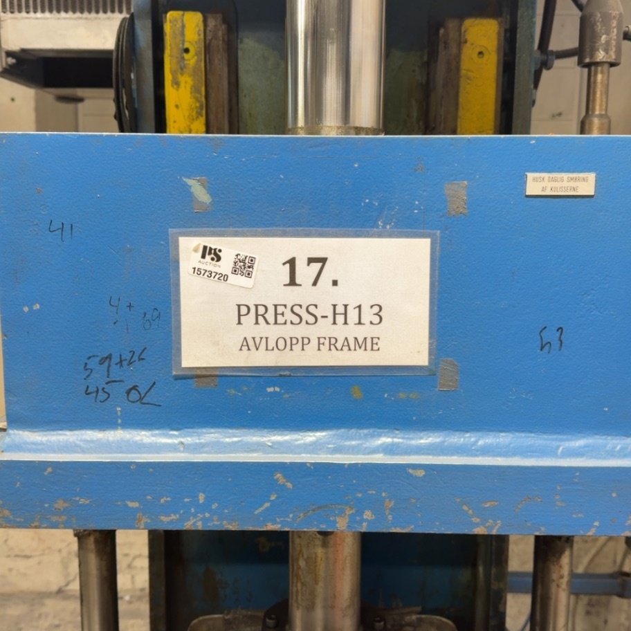 1573720-2 Hydraulisk C-press - Fameca