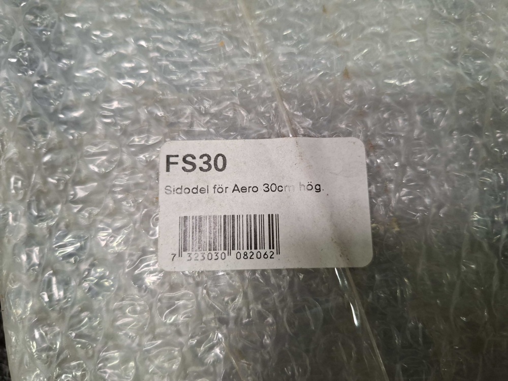 1580144-2 2 side parts for Aeroslim 30cm