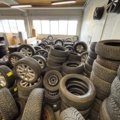 1563389-9 65 sets of tires and rims