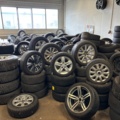 1563389-12 65 sets of tires and rims