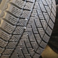 1563389-18 65 sets of tires and rims
