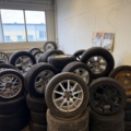 1563389-25 65 sets of tires and rims