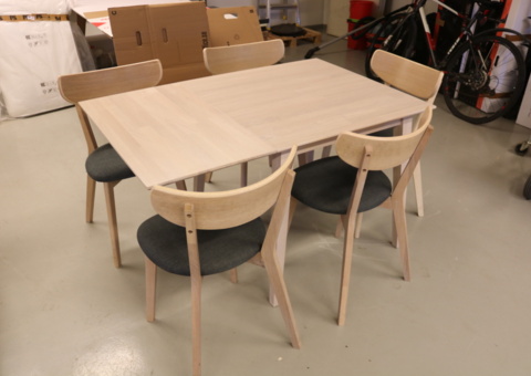 Fällbord och stolar