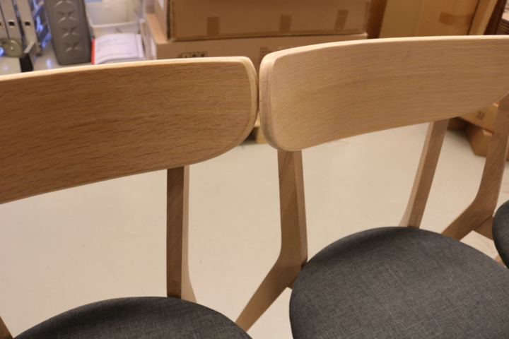 1515222-7 Fällbord och stolar