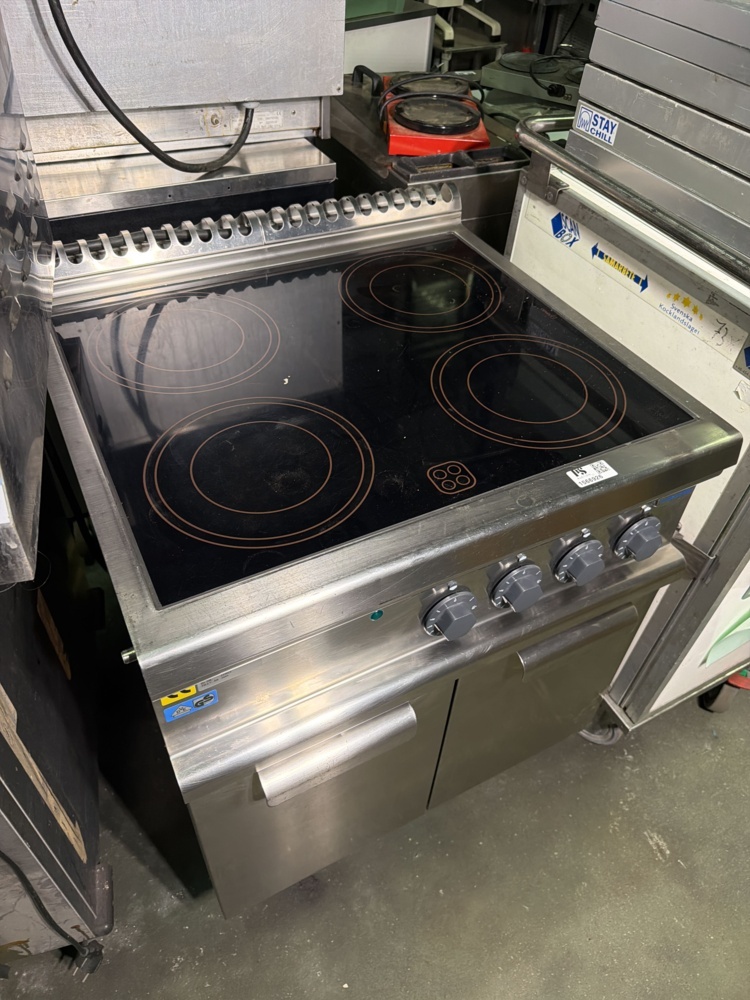 1566926-2 Spis med underskåp - Electrolux