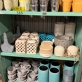 1406073-2 Florist's party - decorative materials, pots, vases, baskets