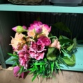 1406073-23 Florist's party - decorative materials, pots, vases, baskets