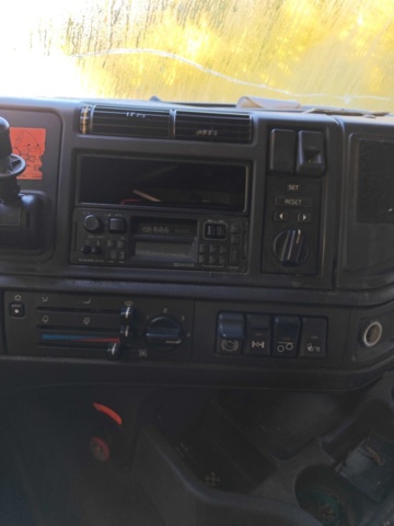 1485799-14 Tractor Volvo FH 12.1 6x2 380hp -1995 (repair item)