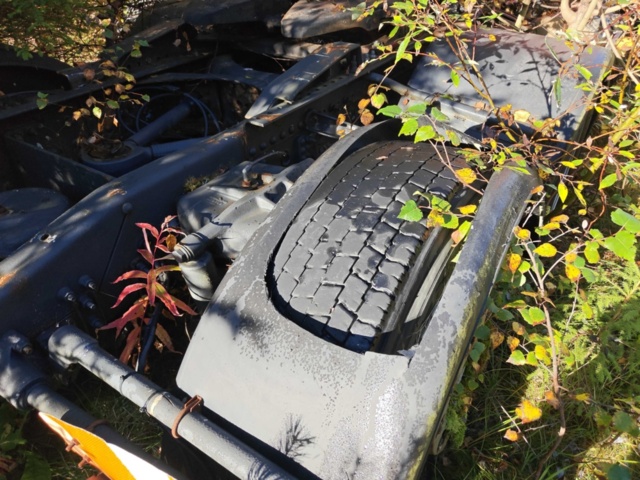 1485799-24 Tractor Volvo FH 12.1 6x2 380hp -1995 (repair item)