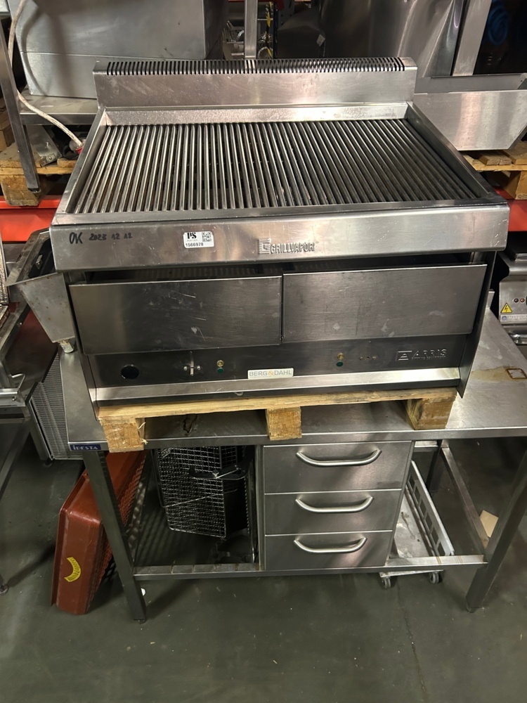 1566978-1 Elektrisk vattengrill och bänk - Grillvapor