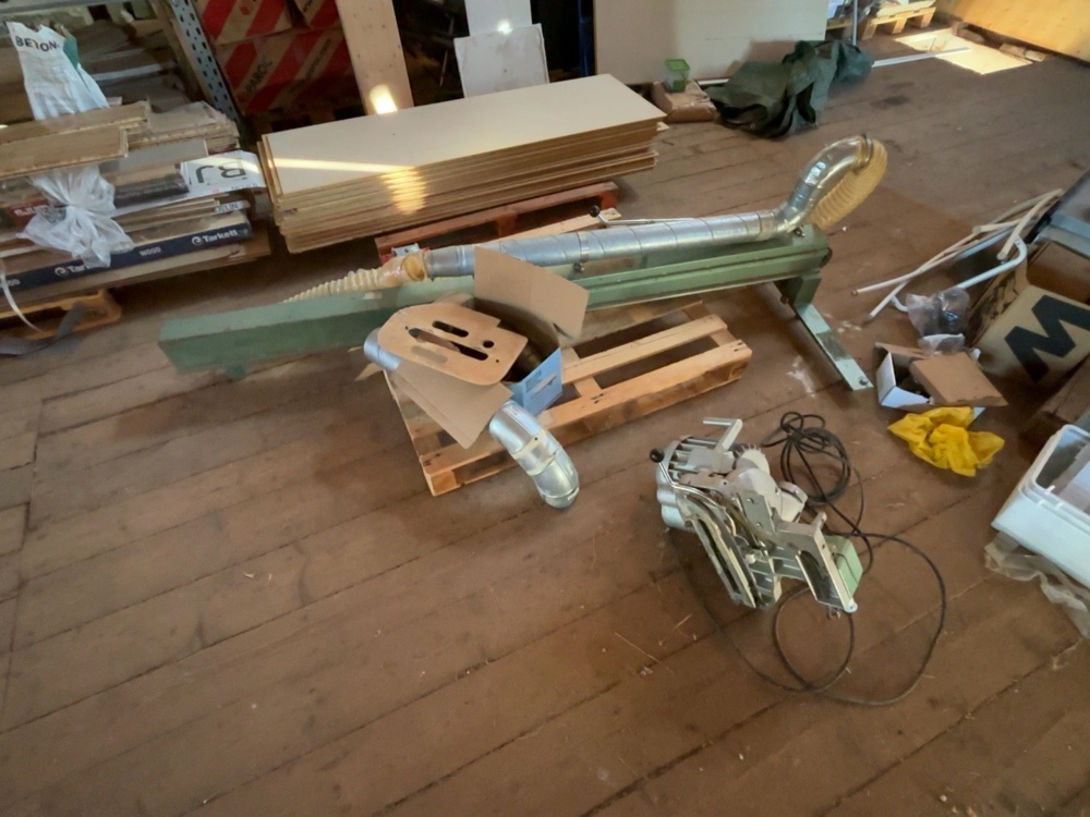 1500213-1 Såg med sågbord och utsug