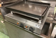 1567023 Roasting table - Ernst Neumärker 80170