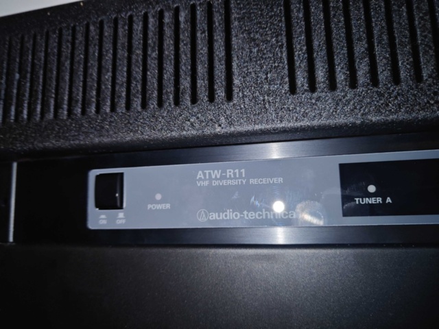 1564865-8 Large package with sound control/amplifier for cinema