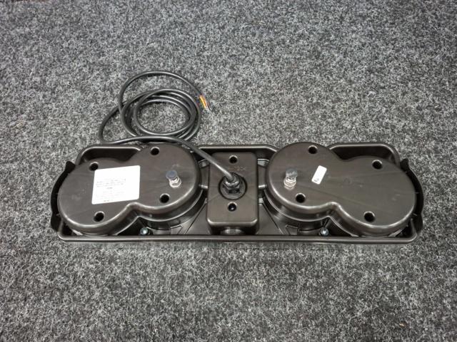 1579799-7 2 st LED bakljus Strands 5 kammare 24V