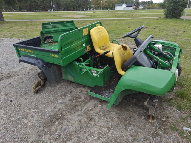 1564870-8 Spare parts chassis 2 pcs - John Deere Gator