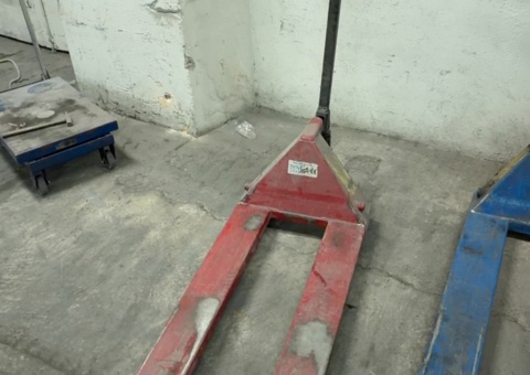 Pallet truck - Giant