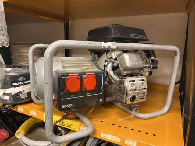 Elverk - Bosch G 2400 S på auktion i Stockholm, Sollentuna hos PS Auction