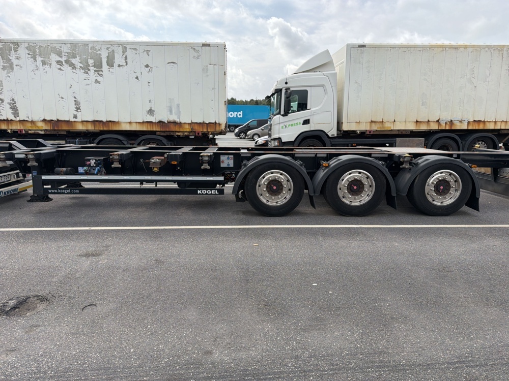 1566716-2 Tanktrailer - Kögel Port 40 Simplex 20 -2018