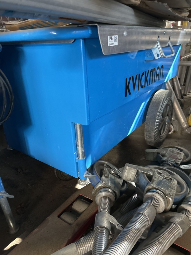 1544991-2 Toolbox - Kvickman
