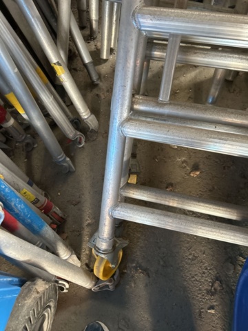 1544992-9 Scaffolding