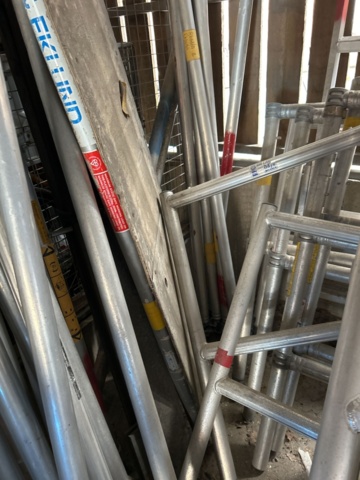 1544992-10 Scaffolding