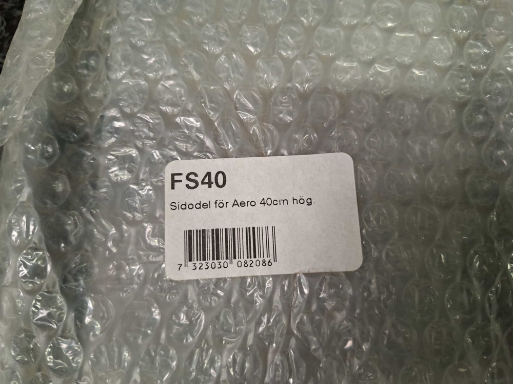 1580160-2 2 side parts for Aero 40cm