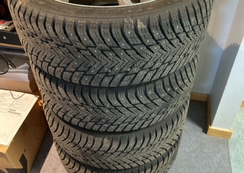 Studded tires - Nokia