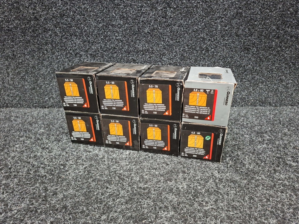 1580483-1 1600 pcs Trallskruv Pro 5.5x50, 4.8x60 & 5.5x70mm, Gunnebo