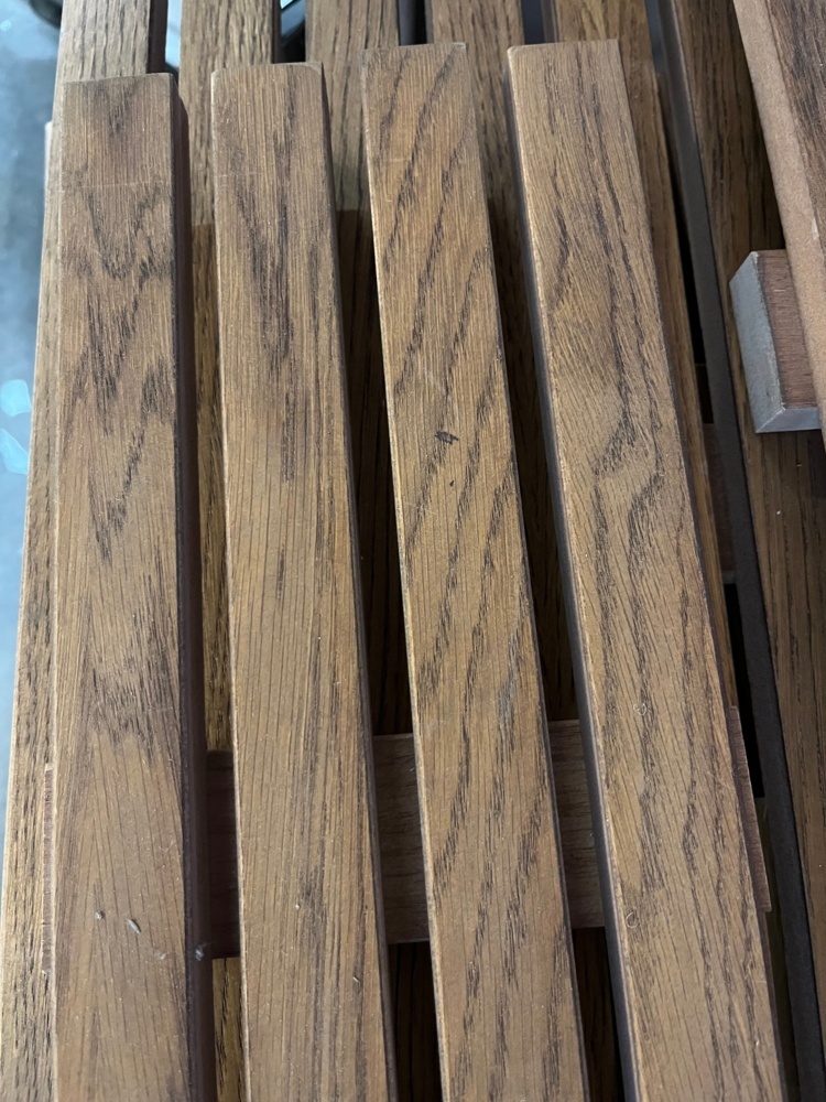 1580411-1 Ribbad väggpanel
