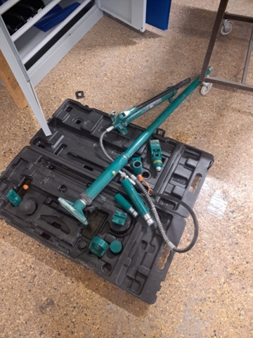 1580348-1 Hydraulisk riktsats Kamasa Tools