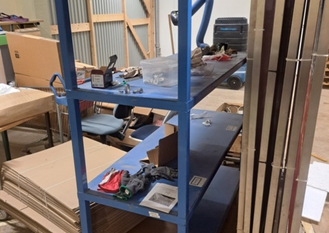 Shelf with wheels
