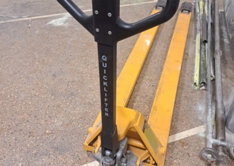 Hand truck with long forks