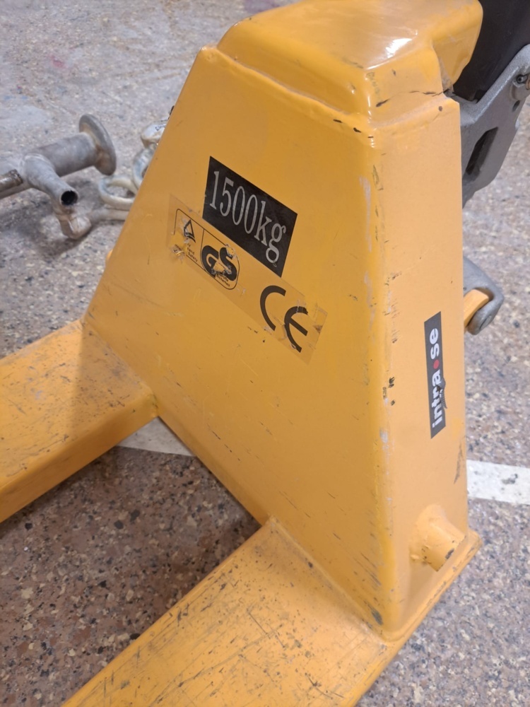 1580356-2 Handtruck med långa gafflar
