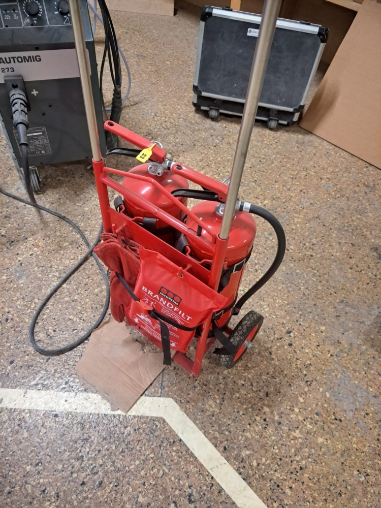 1580533-2 Brandsläckarvagn