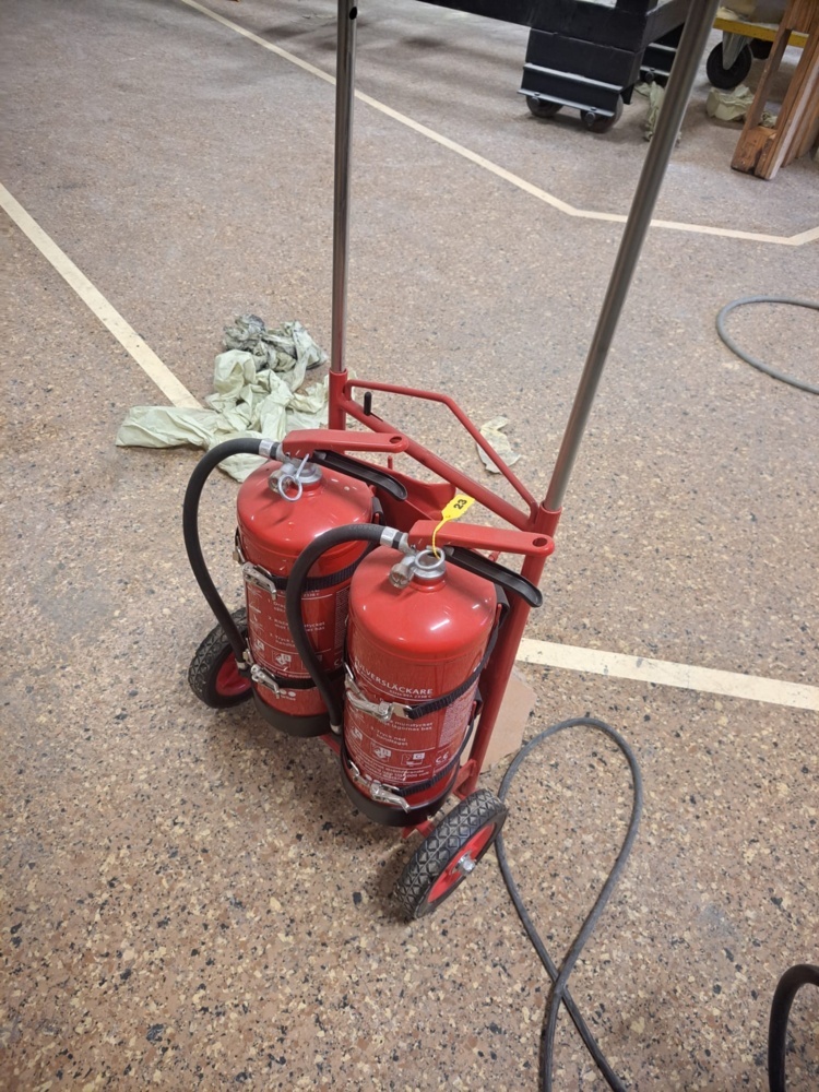 1580533-1 Brandsläckarvagn