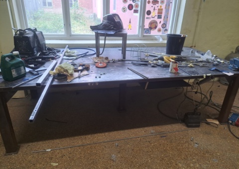 Welding table