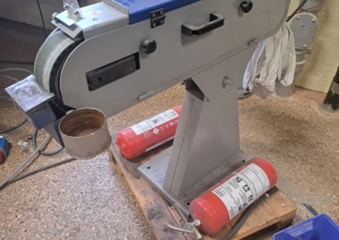 Belt sander