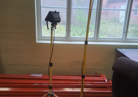 Additional lighting/construction lighting