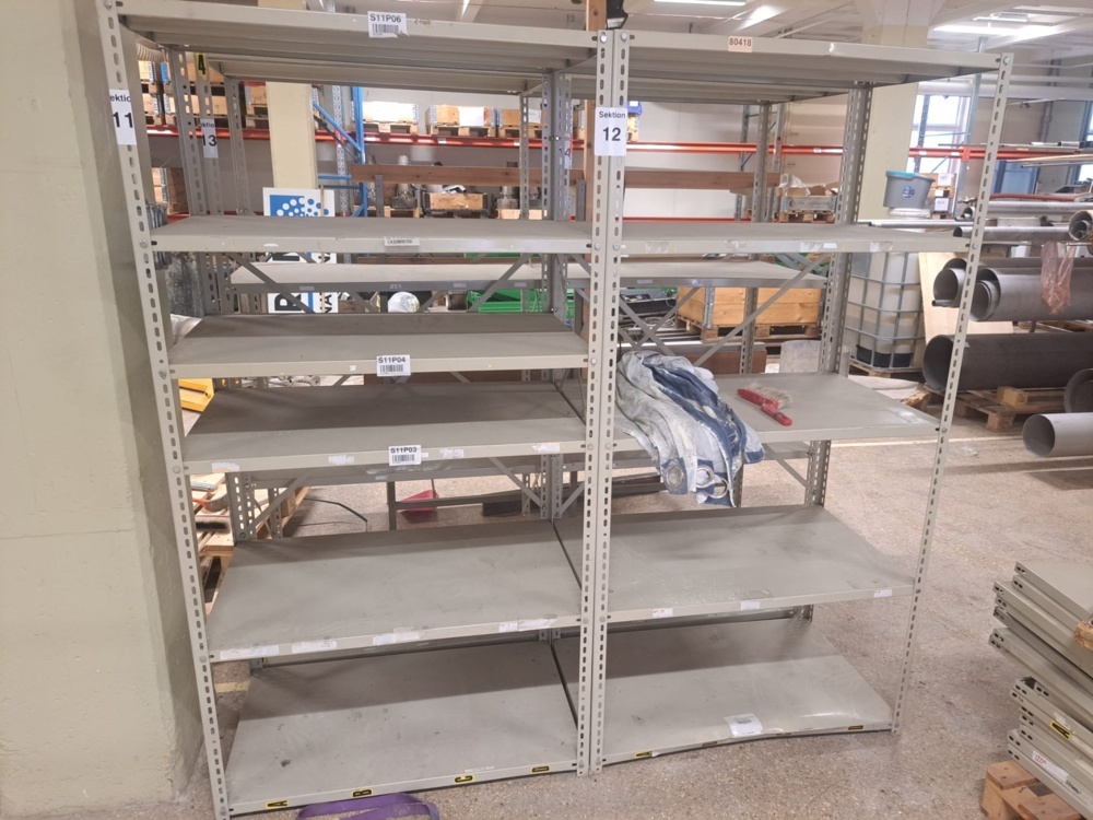 1580547-2 Sheet metal shelves 4pcs